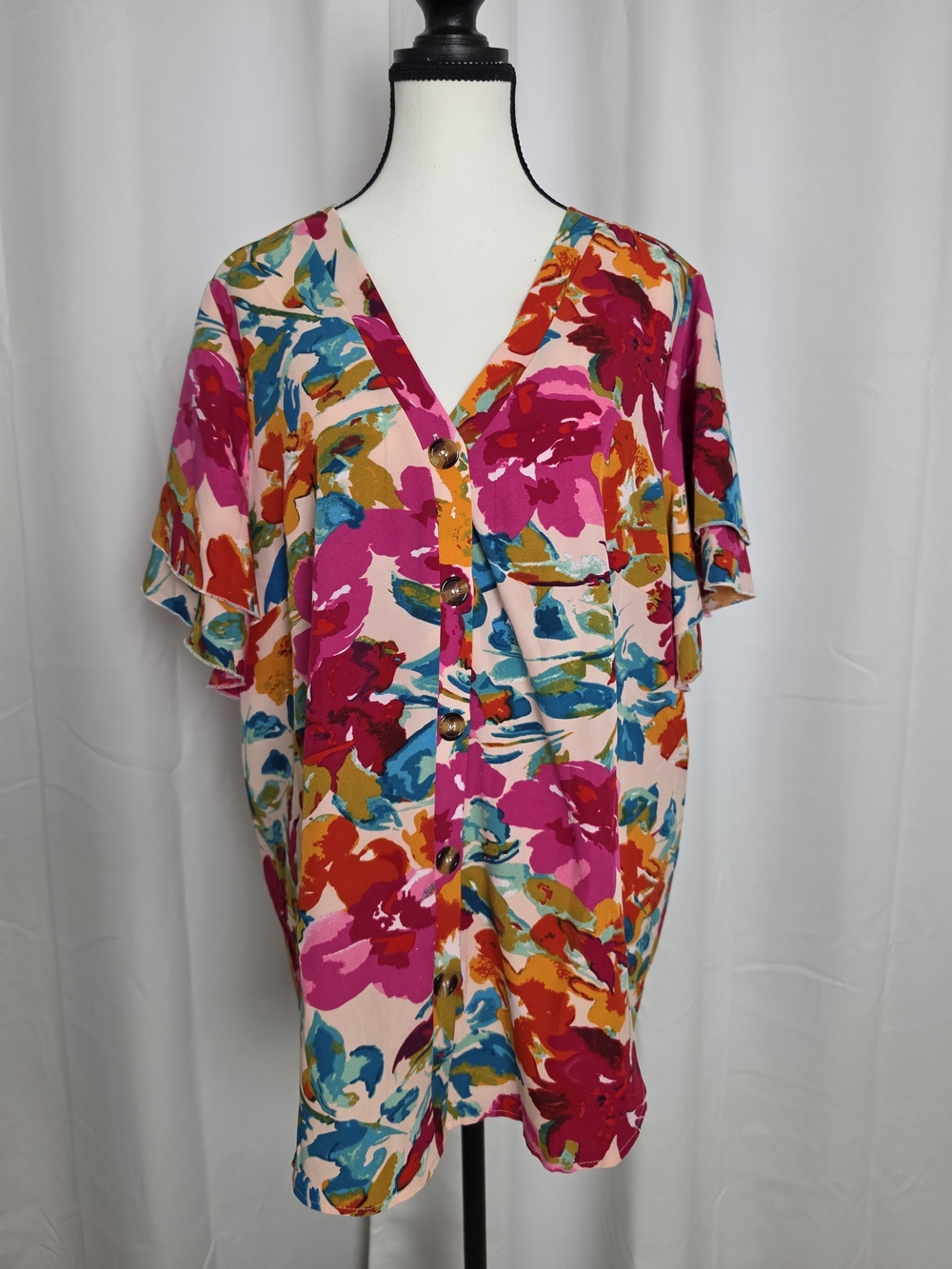 SHEIN Pink Multi Floral Button-Front Short Sleeve Top
